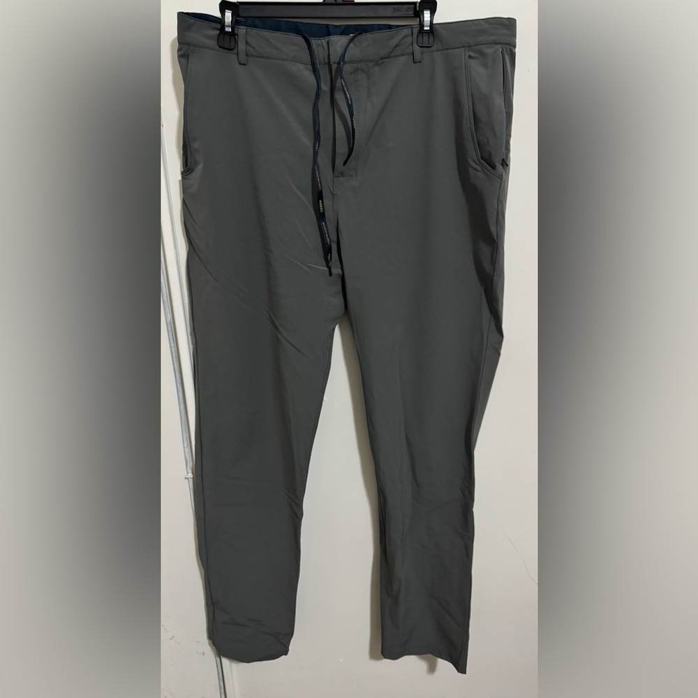 Teren Designs Men's Size 36 x 34 green Nylon Driver Pants